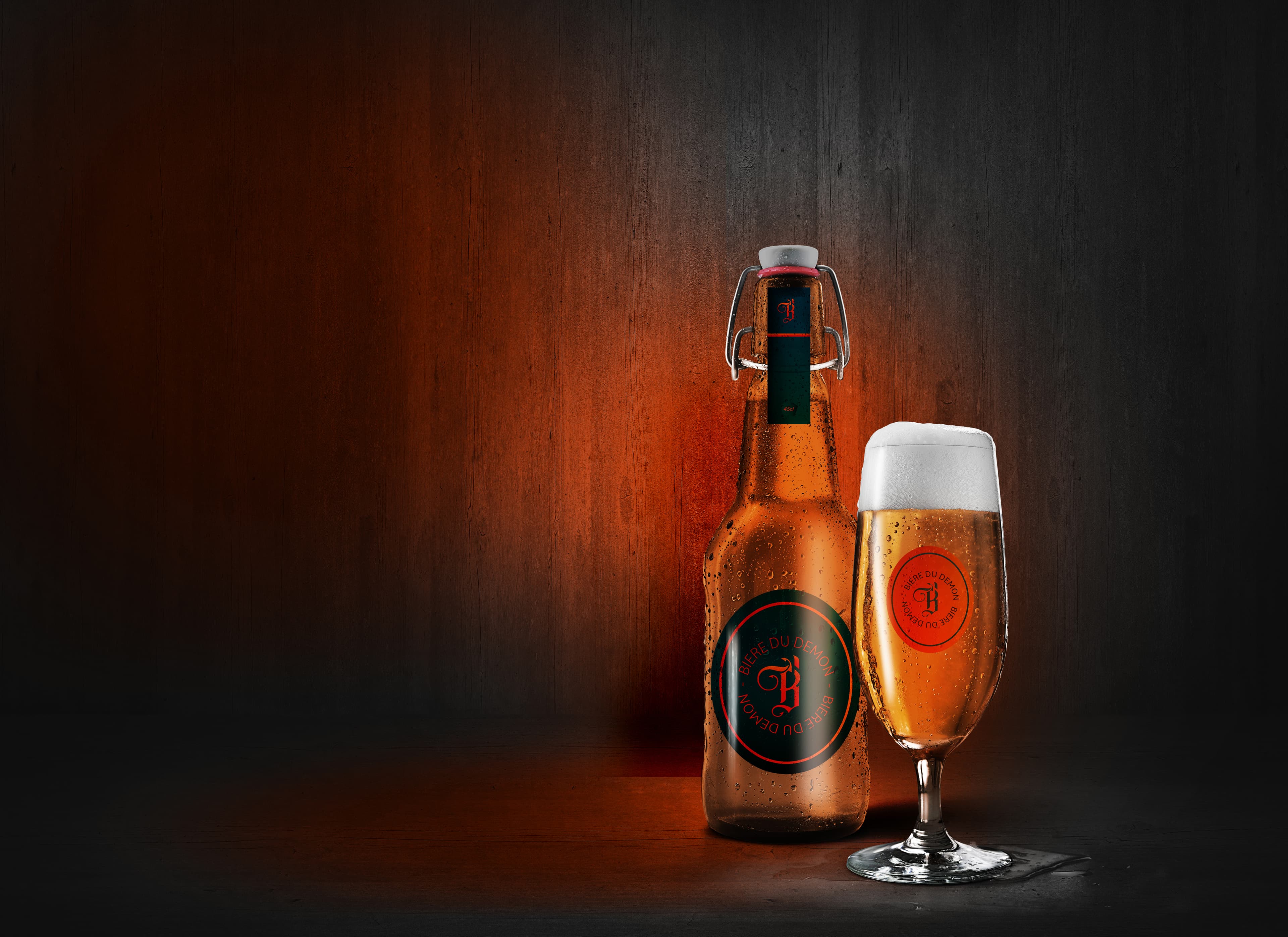 Blood Hops - Bouteille et verre